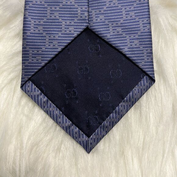 Gucci Tie Blue 100% Silk Made in Italy - Picture 3 of 7